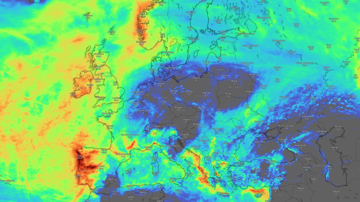 Srážková díra nad střední Evropou. Česko čekají suché dny